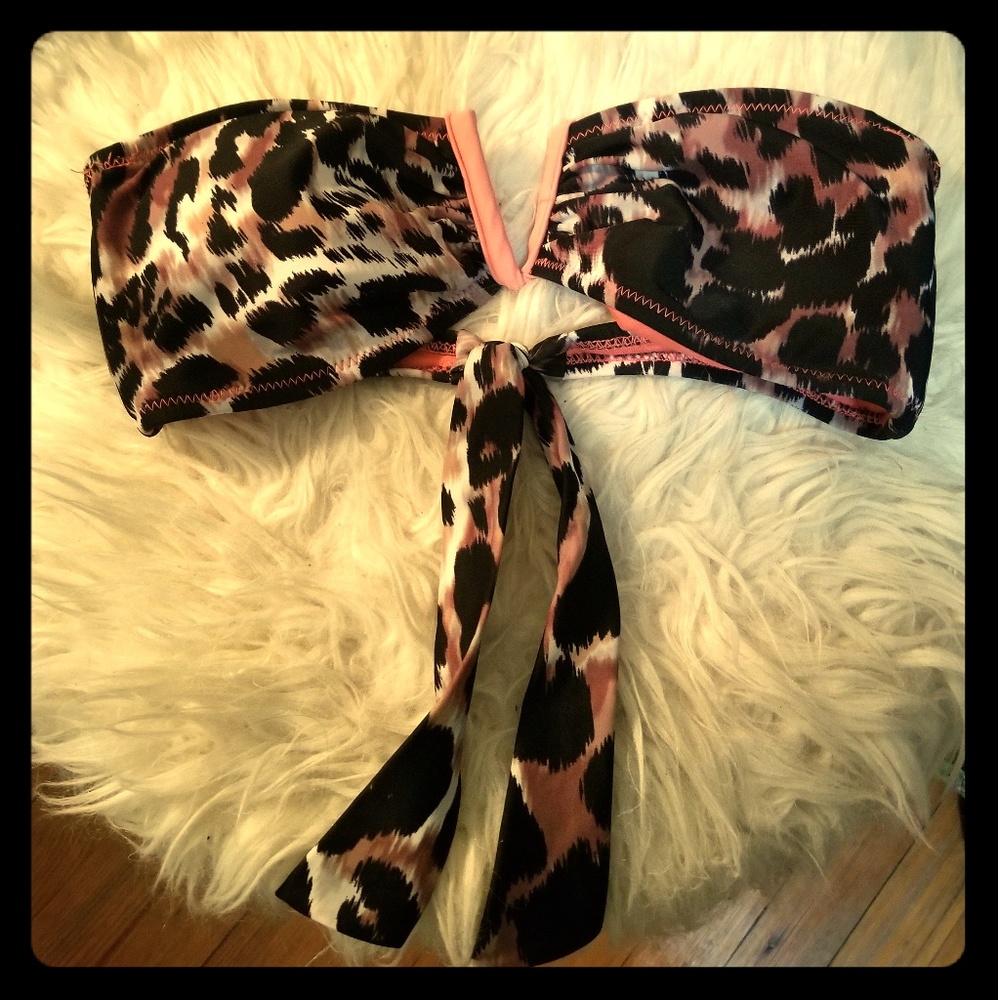 Strapless Bikini Top